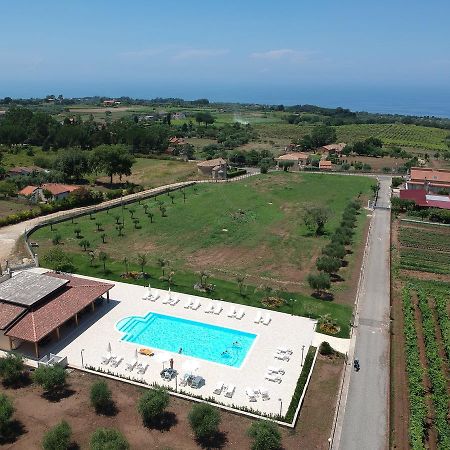 לינה וארוחת בוקר Brattiro Borgo San Cosmo Tropea מראה חיצוני תמונה
