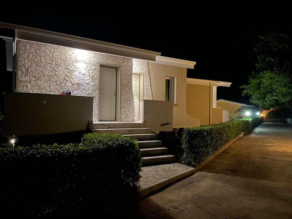 לינה וארוחת בוקר Brattiro Borgo San Cosmo Tropea מראה חיצוני תמונה