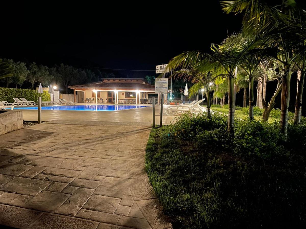 לינה וארוחת בוקר Brattiro Borgo San Cosmo Tropea מראה חיצוני תמונה