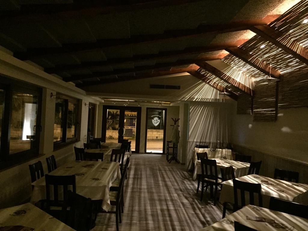לינה וארוחת בוקר Brattiro Borgo San Cosmo Tropea מראה חיצוני תמונה